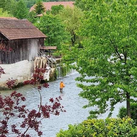Krka River Lodge Znojile pri Krki Exteriér fotografie